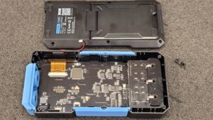 FNIRSI LC1020E LCR Meter Opened Up